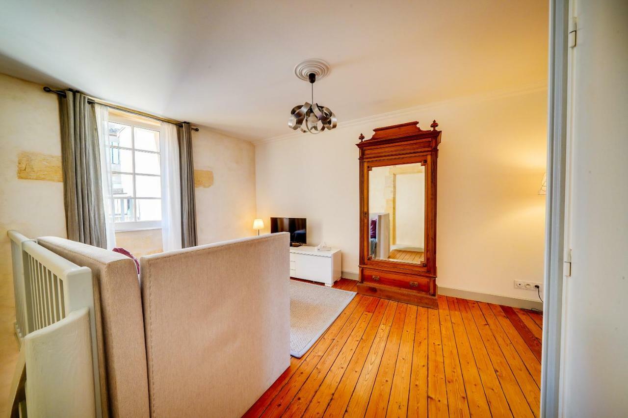 Logis Loiseau Avec Terrasse Apartment Saint-Émilion Екстериор снимка
